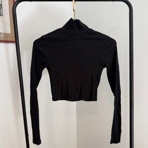 Reformation Ribbed Cropped Turtleneck - Size S (Like New)